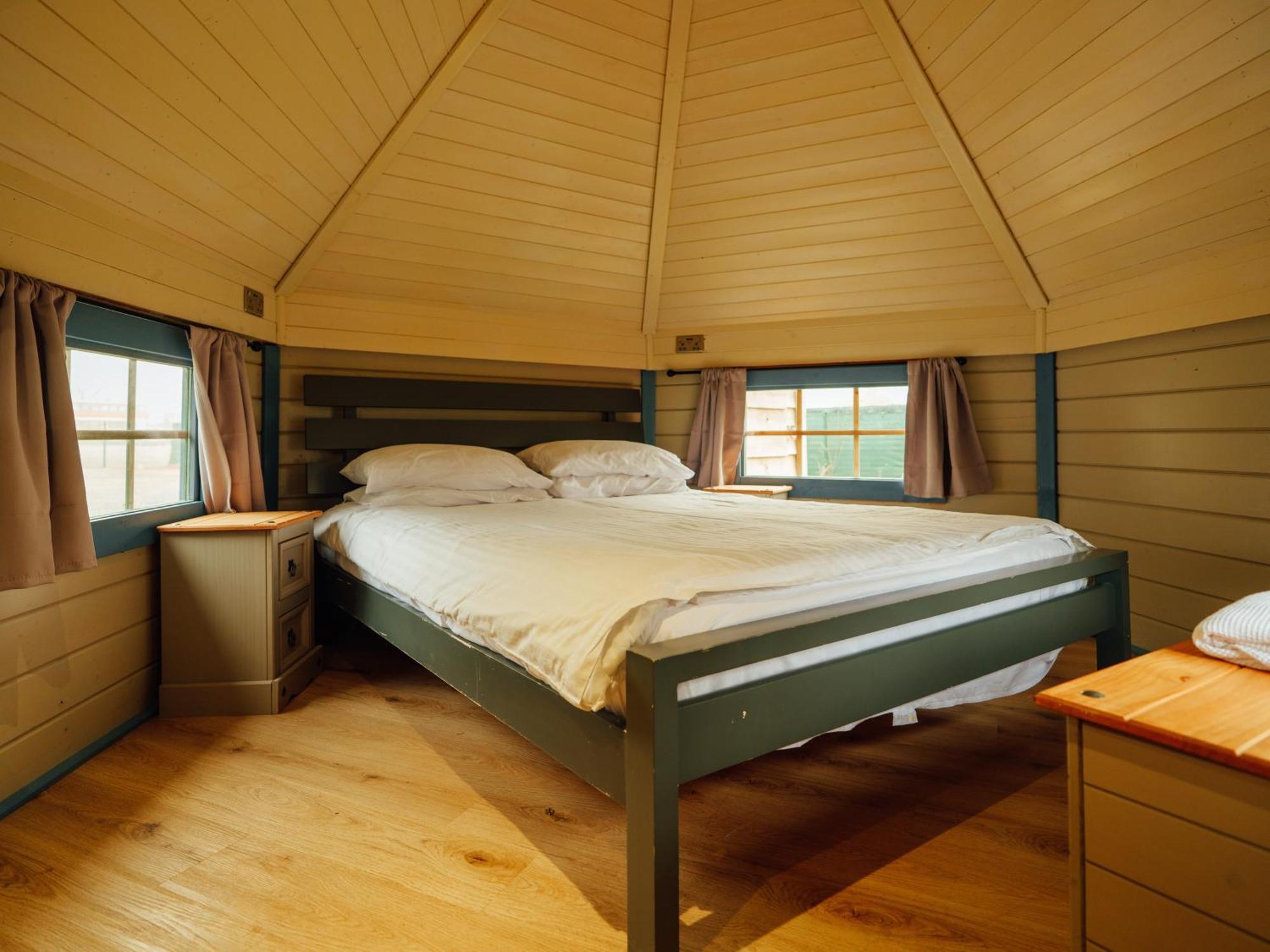 Sunset Retreats The Double Hobbit Villa Worcester Eksteriør bilde